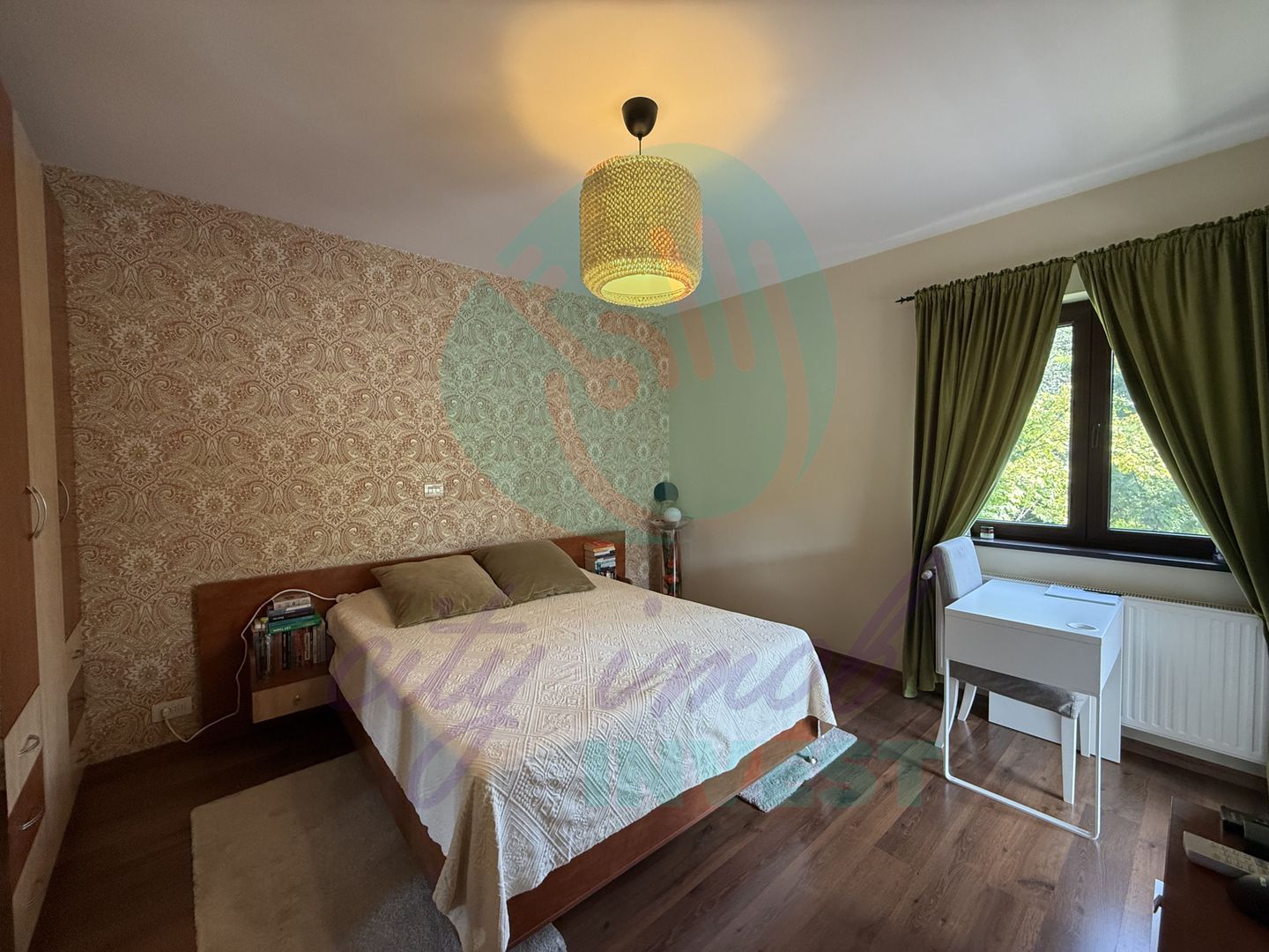 Casa CONSOLIDATA - SITUATA PE COLT - cu o curte libera generoasa - Poză 9