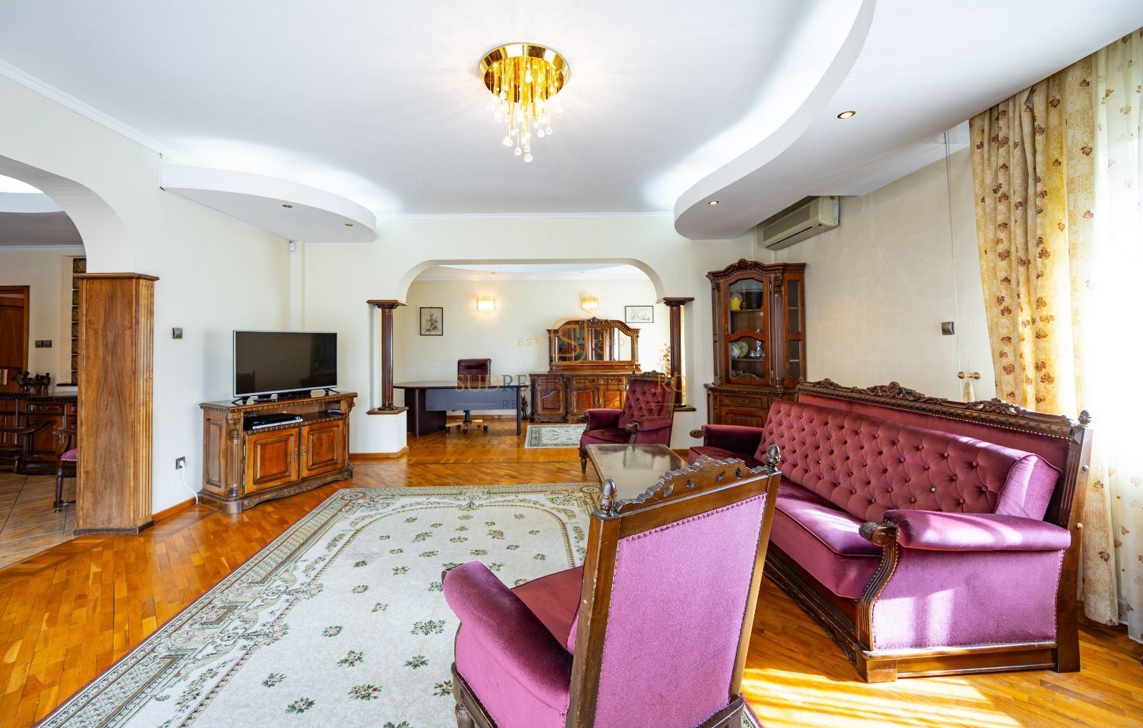 Vila impresionanta D+P+E+M | 500+ mp | teren 2652 mp | piscina - Poză 9