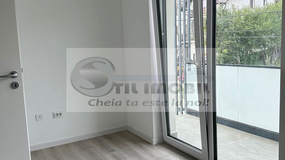 Casă tip duplex modern în zona Hlincea - Manta Roșie - 152.000 euro - Poză 8