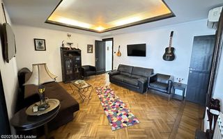 B-dul Carol I, 93 mp utili, stradal, etaj 6 din 7, amenajat, 2 bai - Poză 1