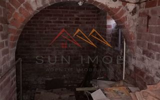 Casa 3 camere, ultracentral, fara trafic auto, Campina, Prahova - Poză 5