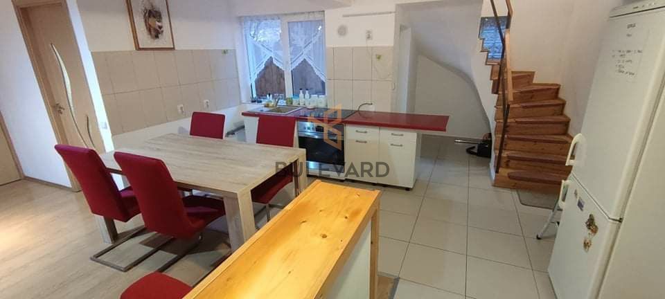 Casa cu 4 camere,  zona strazii Avram Iancu! - Poză 1