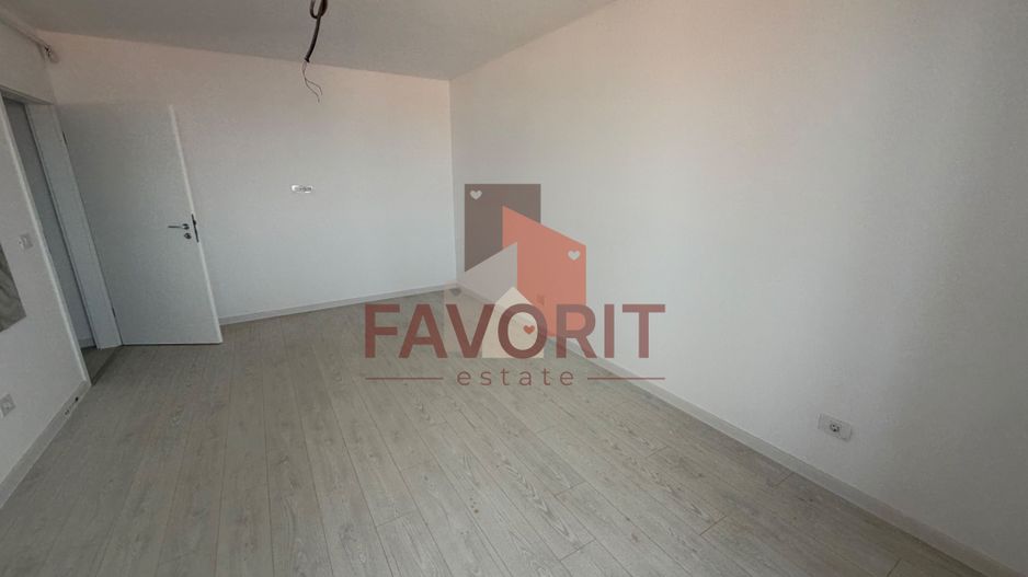 Disponibil imediat. 2 camere modificat in 2 dormitoare si zona de zi - Poză 2