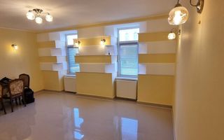 Apartament 2 camere, 54 mp – ultracentral - Poză 1