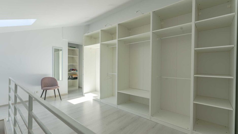 Locuință modernă cu loc de parcare, disponibilă în Sânpetru Residence - Poză 5