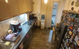 Vand apartament 3 camere de 75 mp si terasa de 120 mp in Sector 4 Berceni S159 - Poză 10