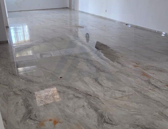 Spatiu comercial open space cu grup sanitar 120 mp utili Turnisor - Poză 2