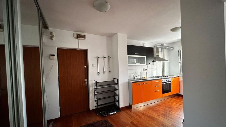 De Inchiriat Apartament 2 camere, metrou Piața Muncii - Poză 10