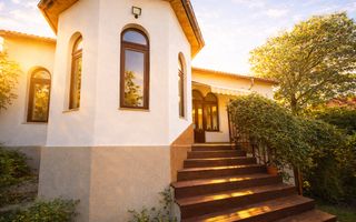 De închiriat spațiu pentru birouri- Piață Cipariu - Poză 1