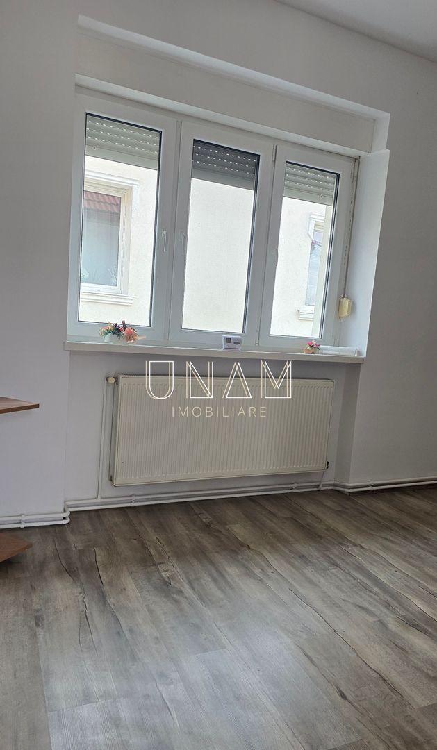 Casa cu 3 corpuri | curte | potential real | Muncitoresc – Resita - Poză 24