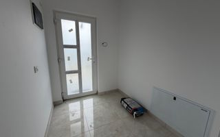 Finisat la cheie. Bucatarie inchisa. Acces asfaltat - Poză 10