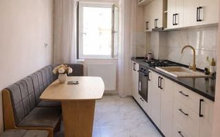 Apartament 3 camere, decomandat și renovat, în Iași - Poză 4