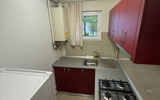 Apartament de 2 camere, decomandat, 47mp, Zona Dacia - Poză 5