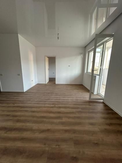 🏡 2 Camere De Vanzare | Bloc Nou | Loc Parcare | SALAJ - Poză 2