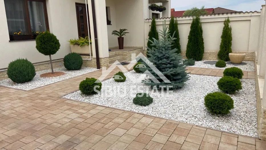 Duplex elegant, gata de mutare – finisaje premium, curte amenajată - Poză 12