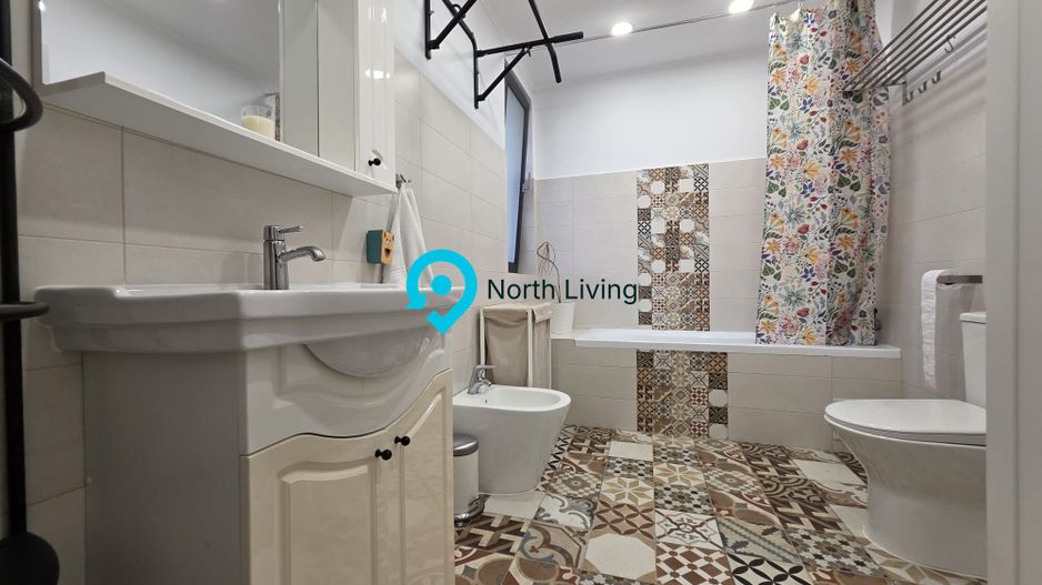 Casa 4 camere + curte 300 mp Tunari - Poză 23