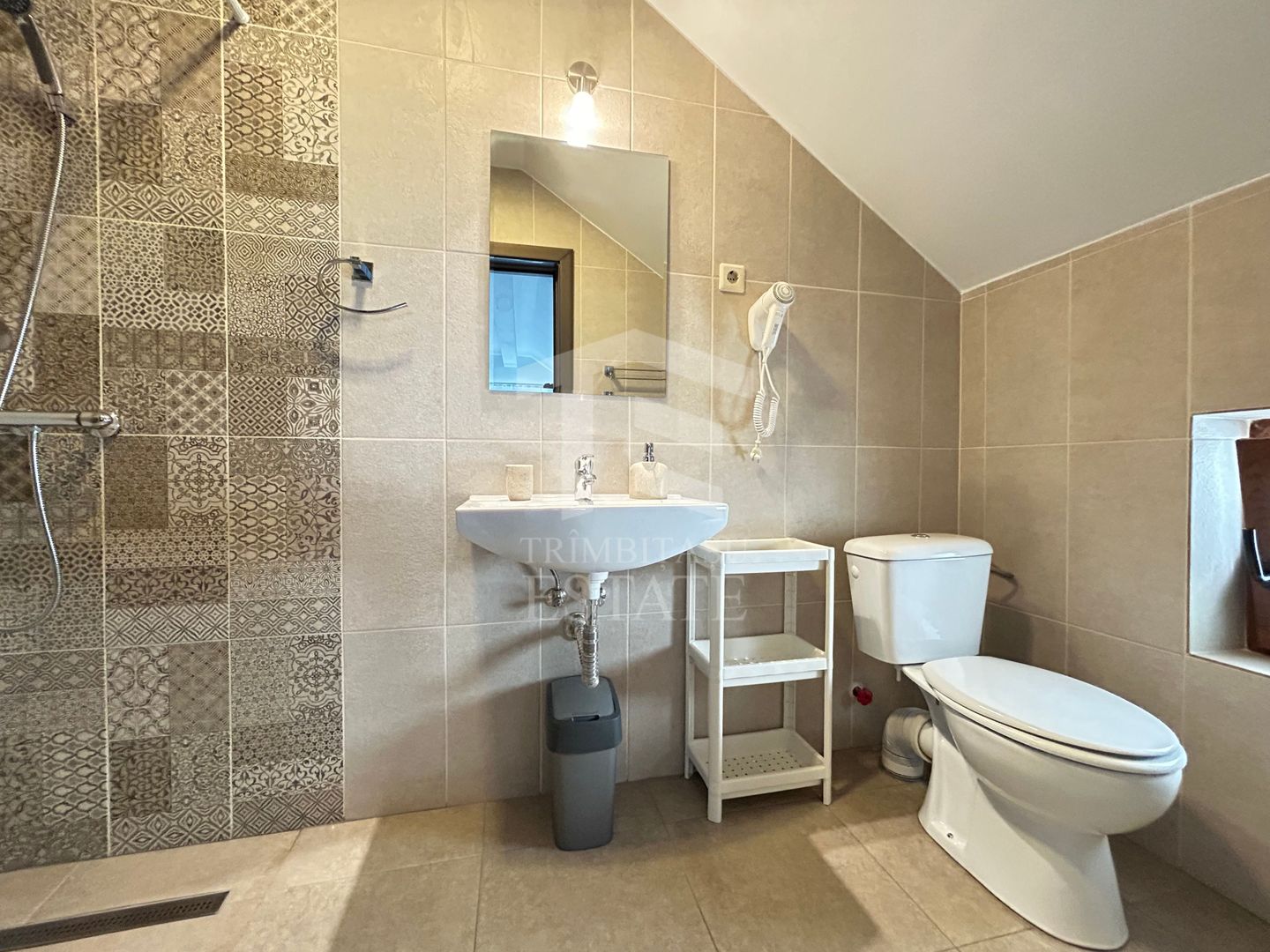 Vilă P+1 Mamaia Nord | 308 mp | 6 Camere | 6 băi | 6 locuri de parcare - Poză 18
