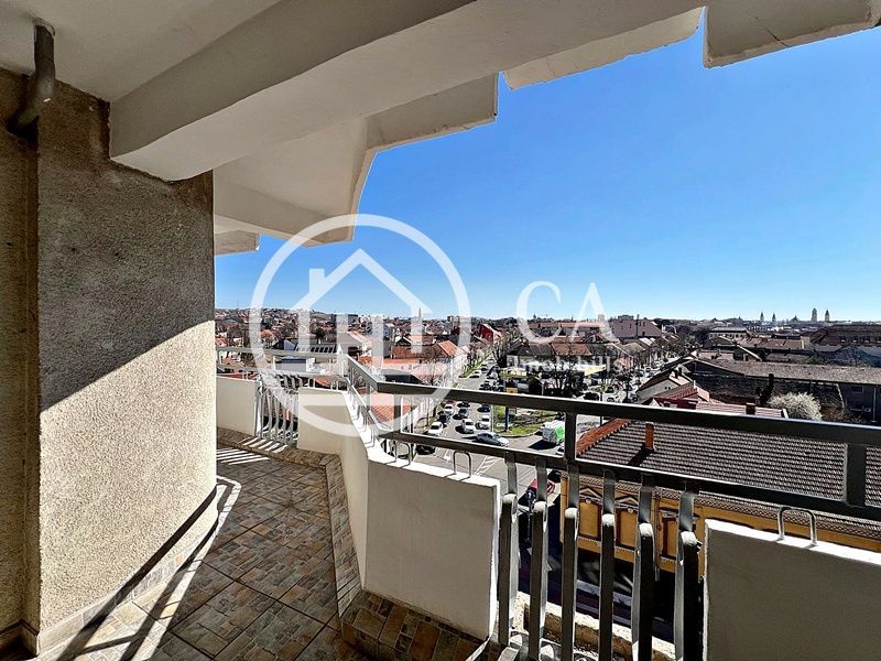 Apartament de vânzare cu 4 camere în zona centrală, Oradea - Poză 12