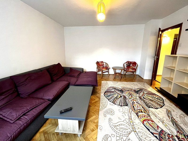 Un apartament spațios cu 3 camere, et. 1, in zona Girocului - Vladeasa - Poză 3