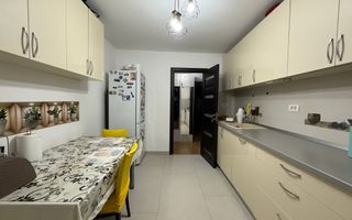 Apartament cu 3 camere de vanzare - 2 balcoane - zona Bucovinei - Poză 10