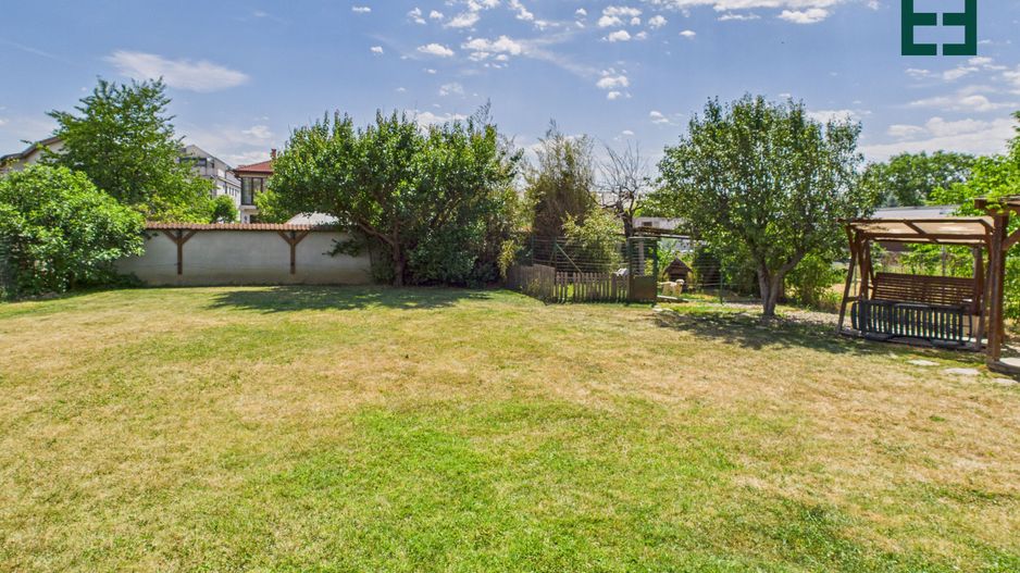 Vilă cu 6 camere - Zona Subcetate - Arad - Poză 38