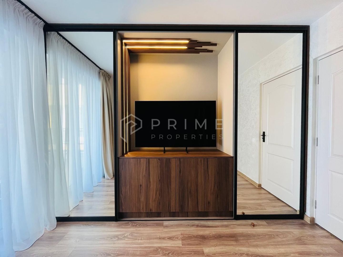 Apartament Unirii Ama Residence, terasă 64 mp, design premium - Poză 4