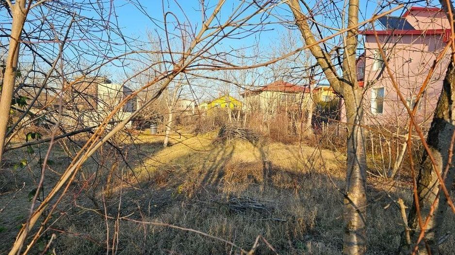Teren intravilan 600mp, zona Kamsas - Poză 2