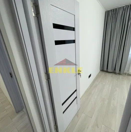 De vanzare apartament cu 3 camere, Piata mare - Poză 4