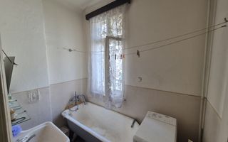 Apartament sic intr-un bloc vila interbelica - Poză 11
