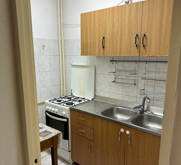 GARSONIERA MODERNA LUJERULUI BLOC 1980 ETAJ 1 - Poză 5