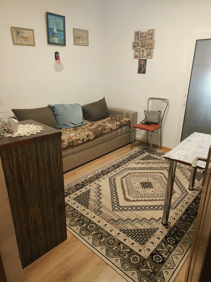 Casa singur in curte zona Astra - Poză 6