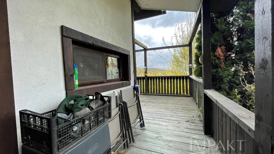 Cabana din lemn cu panorama superba asupra Florestiului - Poză 17