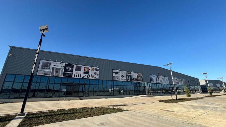 Spatii comerciale, industriale, logistice, birouri, productie, retail - Poză 16
