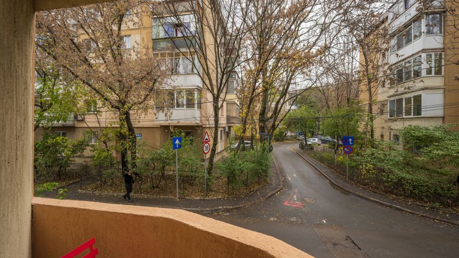 Garsoniera Militari Gorjului Metrou Parcul Liniei Bloc 2008 - Poză 15
