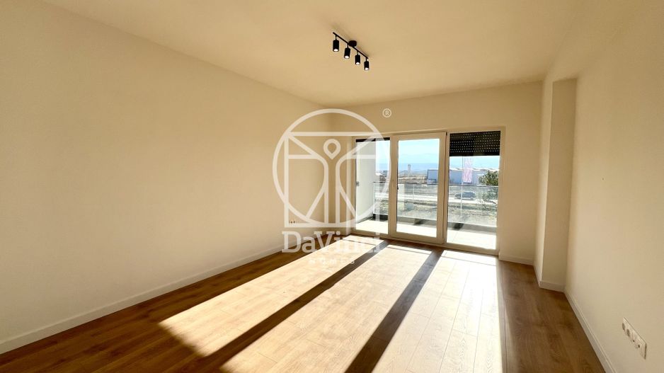 Apartament 3 camere - aer conditionat, 2 bai (NCL-COL-ap.22) - Poză 3