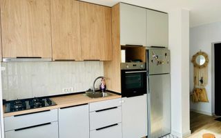 Apartament 2 camere decomandat | Parc Sebastian | Renovat complet 2024 | Parcare - Poză 1