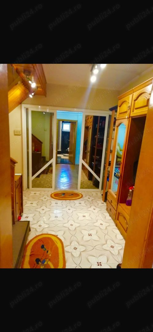 PROPRIETAR,Apartament cu 5 camere decomandat, duplex, et.4 si 5 .Bld. luliu maniu - Poză 3