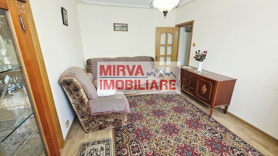 Vanzare apartament 2 camere, mobilat si utilat, zona Vest - Poză 9