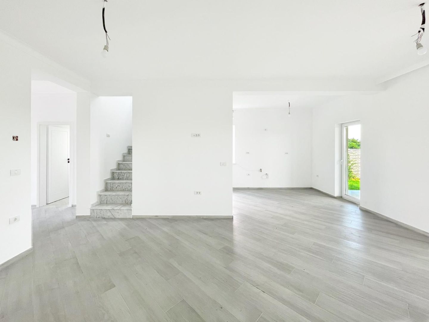Case Individuale | 5 Camere | Dotari Moderne | Bucovat | Comision 0% - Poză 6