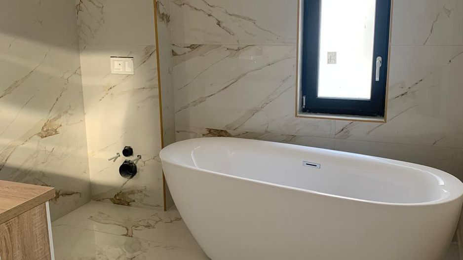 Duplex cu 5 camere despartit prin Garaj - Lidl - Poză 13