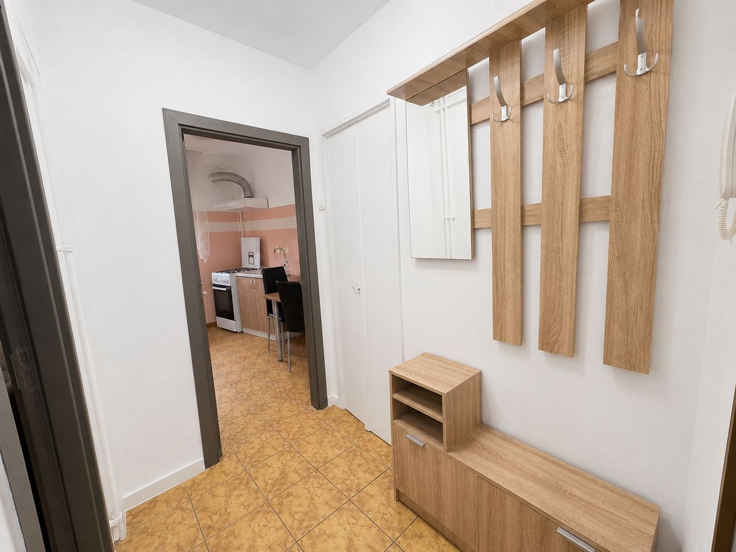 COMISION 0%, Apartament 2 Camere, Etaj 6, Lift, Renovat, Ultracentral - Poză 11