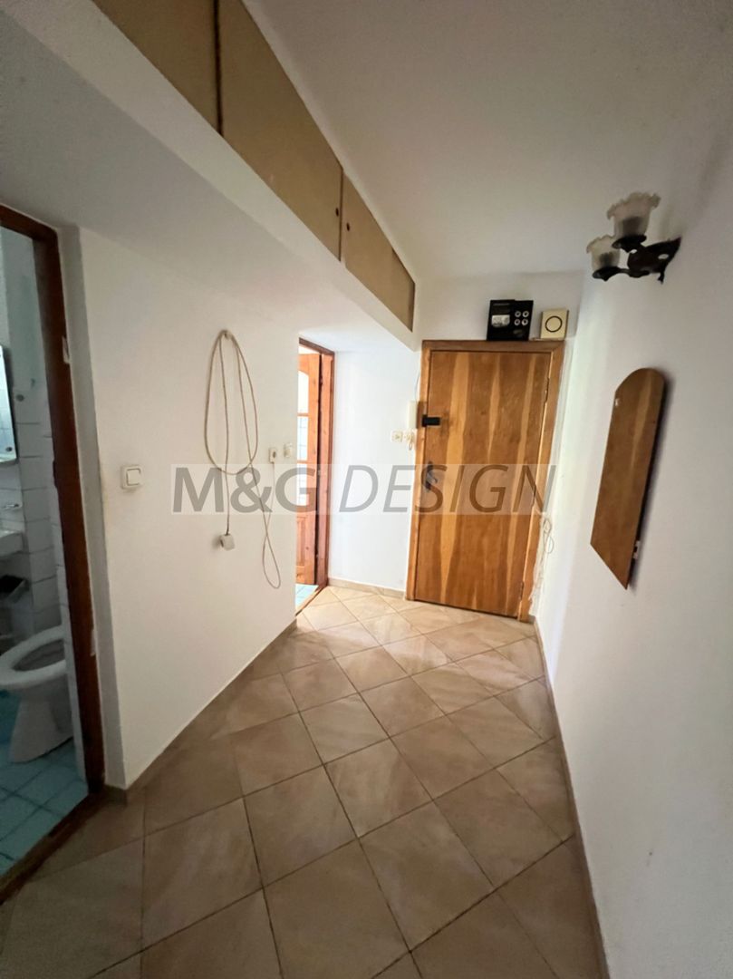 ETAJ 2- Girocului - Judetean, 3 camere , 2 balcoane - Poză 15