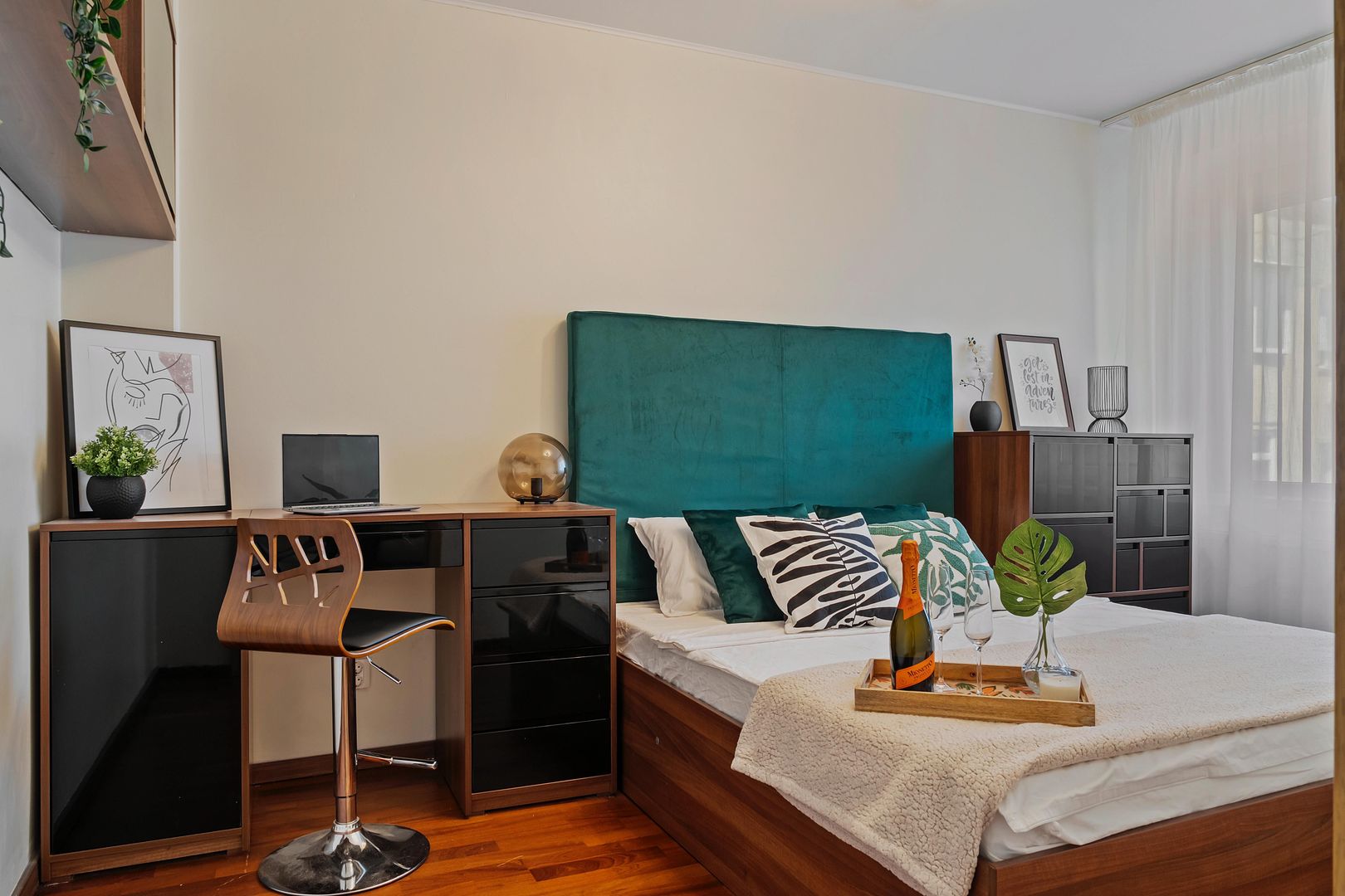 2 camere de închiriat Piața Romană – Magheru | Premium | Metrou 1 min - Poză 20
