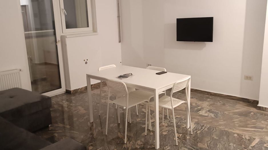 BRASADAS închiriază ap 3 cam etaj 2/3 Sos. Giurgiului. - Poză 3