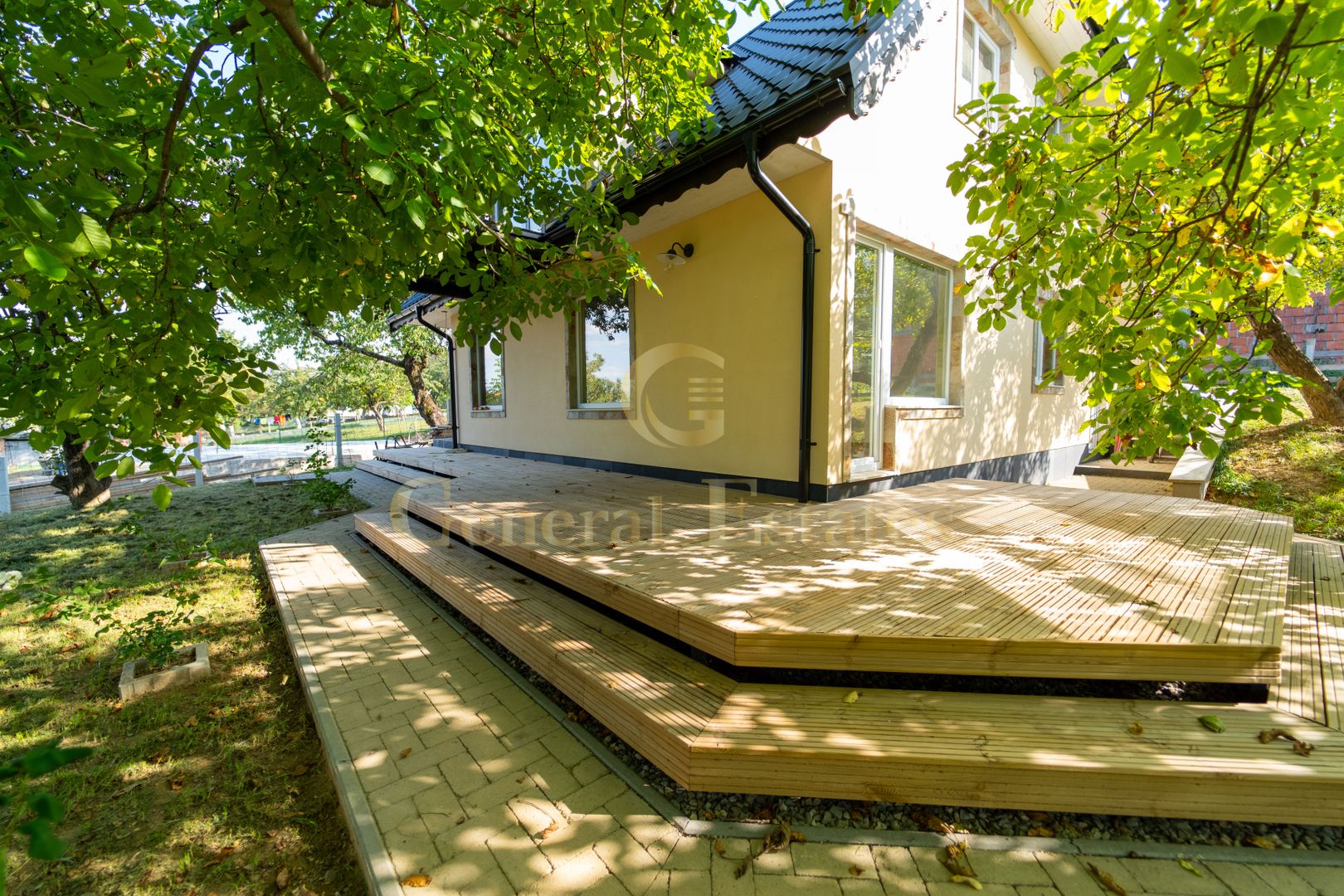 Casa de vacanță din Tohănița – locul unde muntele întâlnește liniștea - Poză 2