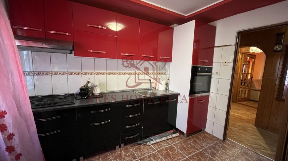 Apartament decomandat, zona Dambovita | Etaj 2 | Centrala proprie - Poză 13