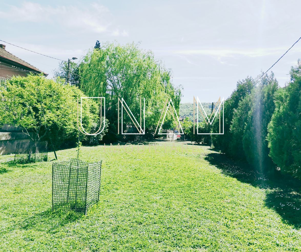 O proprietate Multiple Posibilități VANZARE sau INCHIRIERE - Poză 16