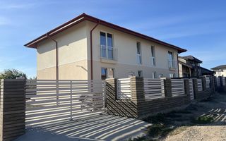 Casă tip duplex în Valea Lupului, Str. Lucian Blaga - 4 camere, 110 mp utili - Poză 1