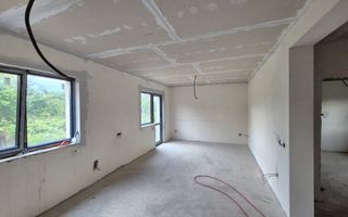 Casa P+1 in comuna 1 Decembrie - str. Victoriei - Poză 3