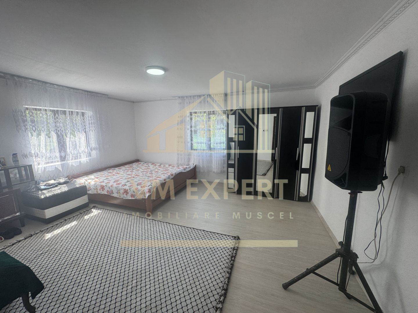 CASA DE VANZARE CU 4 CAMERE, APA SARATA, CAMPULUNG - Poză 10